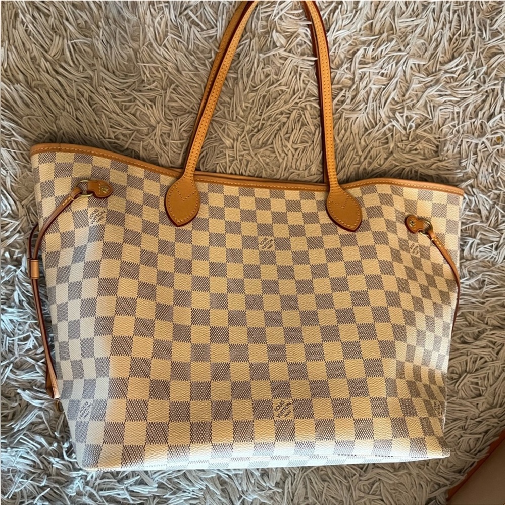 Louis Vuitton Checkered Tote - Cream and Tan